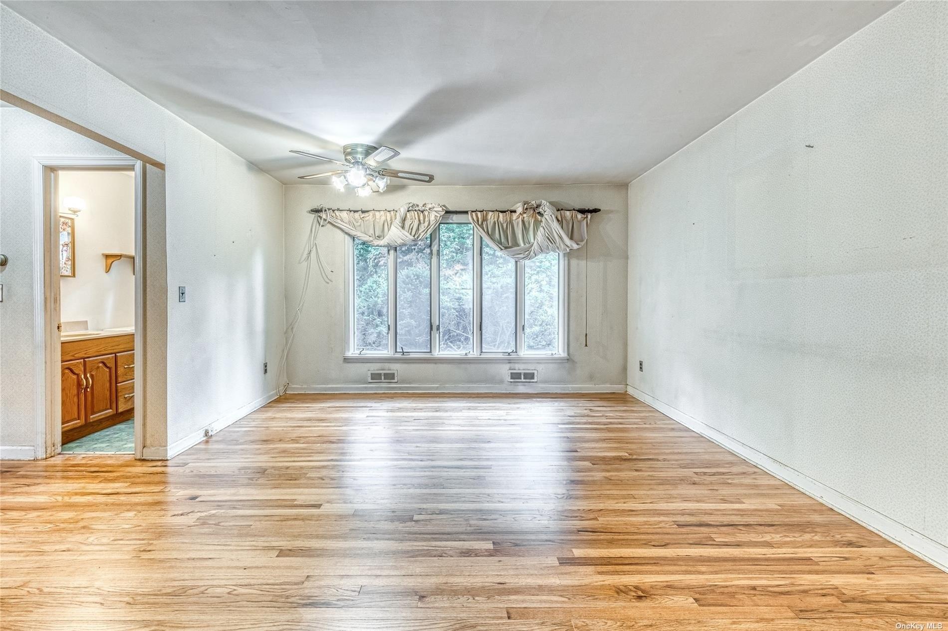 Browns Rd, Nesconset, NY 11767