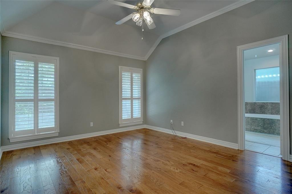 Holly Brook Ct, Bedford, TX 76021