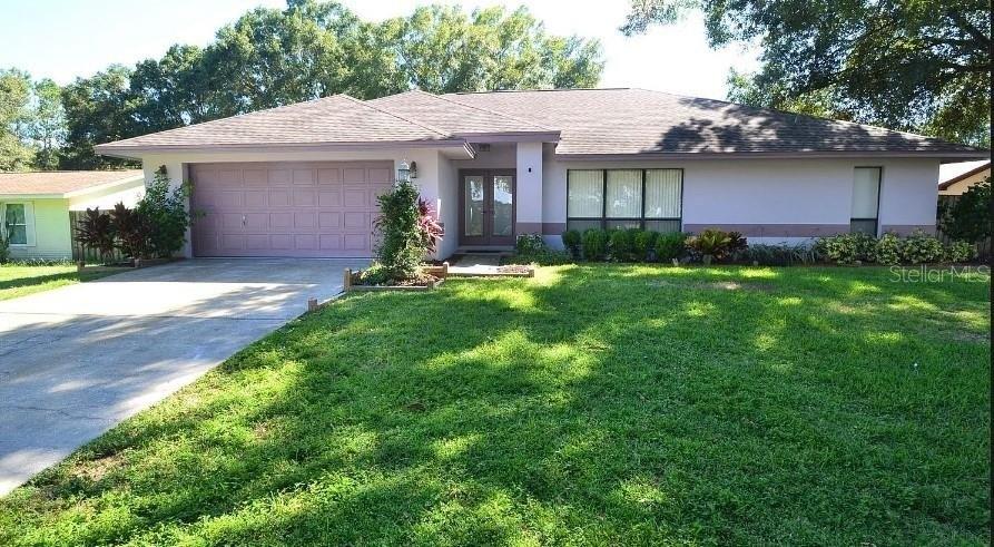 E Lake Dr, Land O Lakes, FL 34639