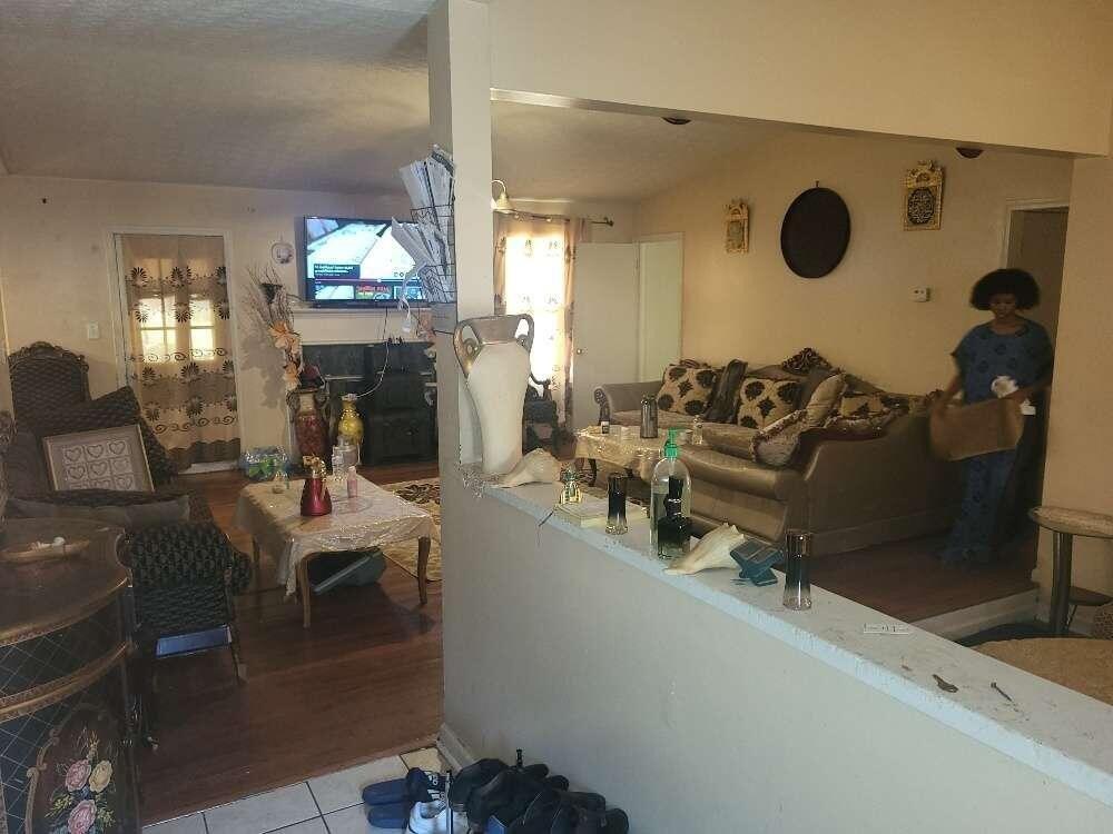 Bramwell Ln, Stone Mountain, GA 30083