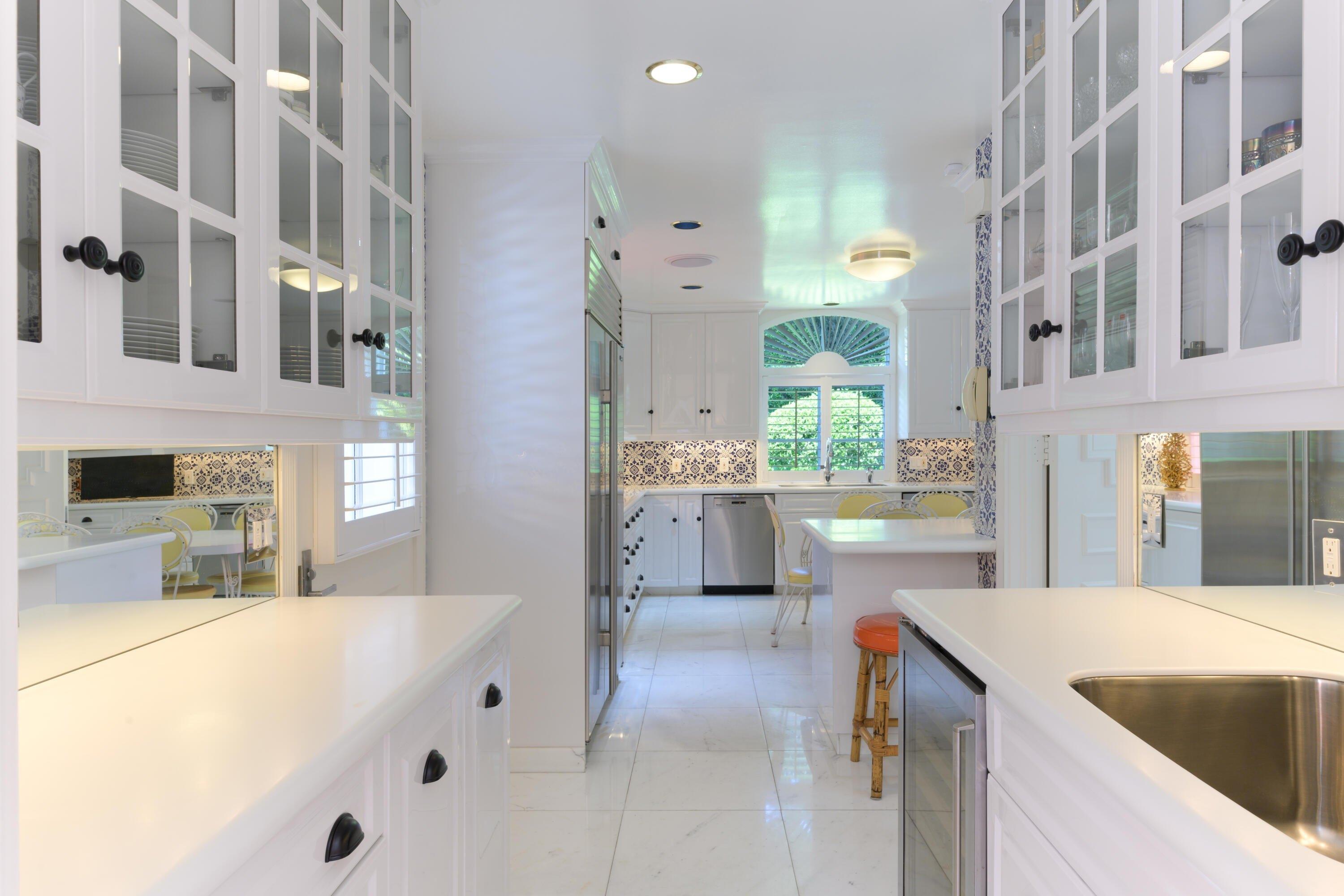 Chapel Hill Rd, Palm Beach, FL 33480
