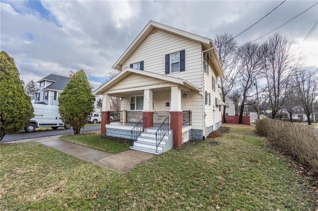 Evans Ave, Akron, OH 44310