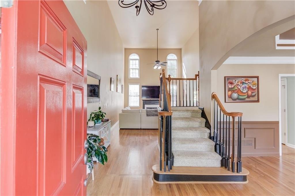 Rolling Creek Dr, Buford, GA 30519