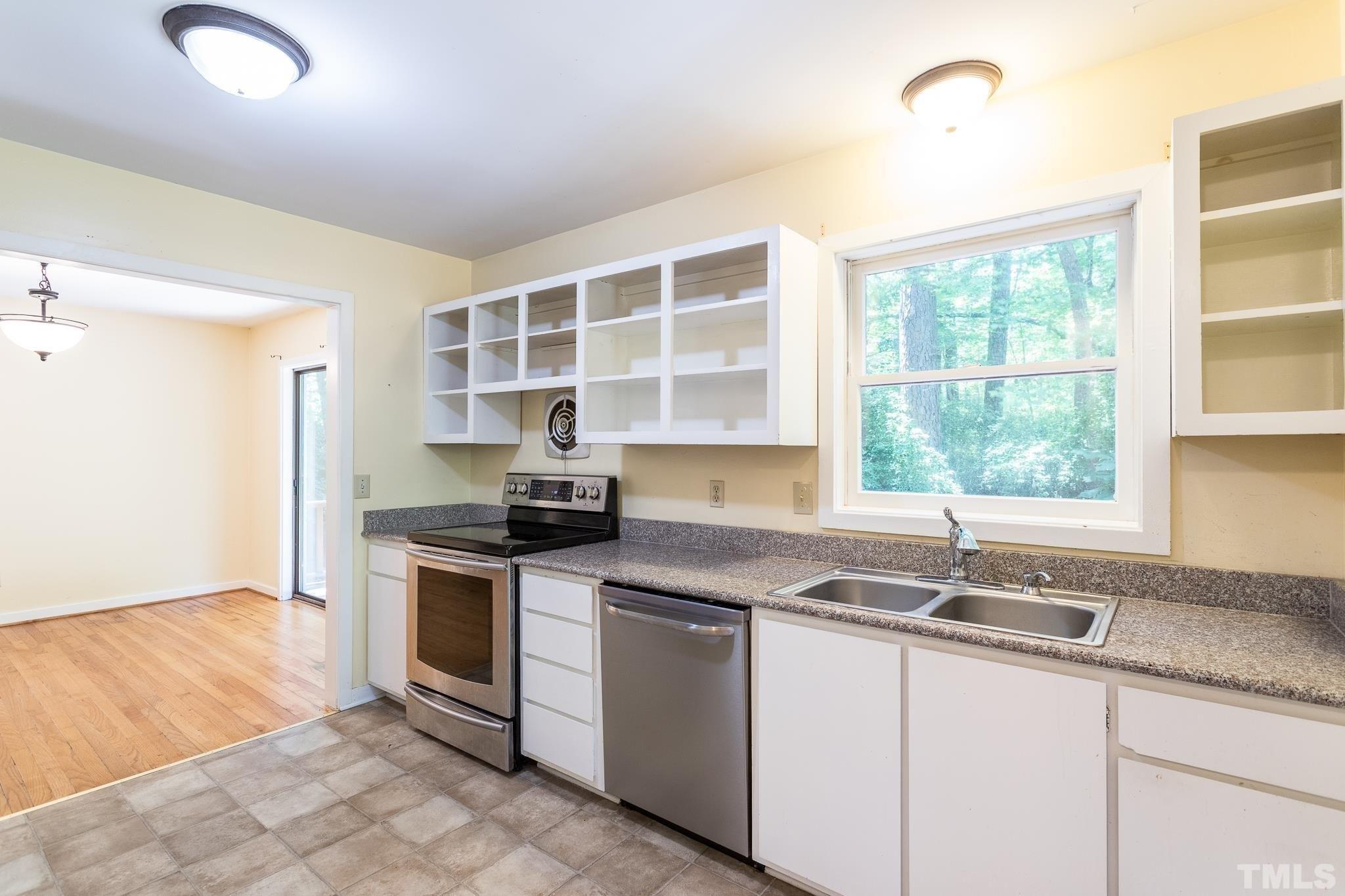 Greenfield Rd, Chapel Hill, NC 27516