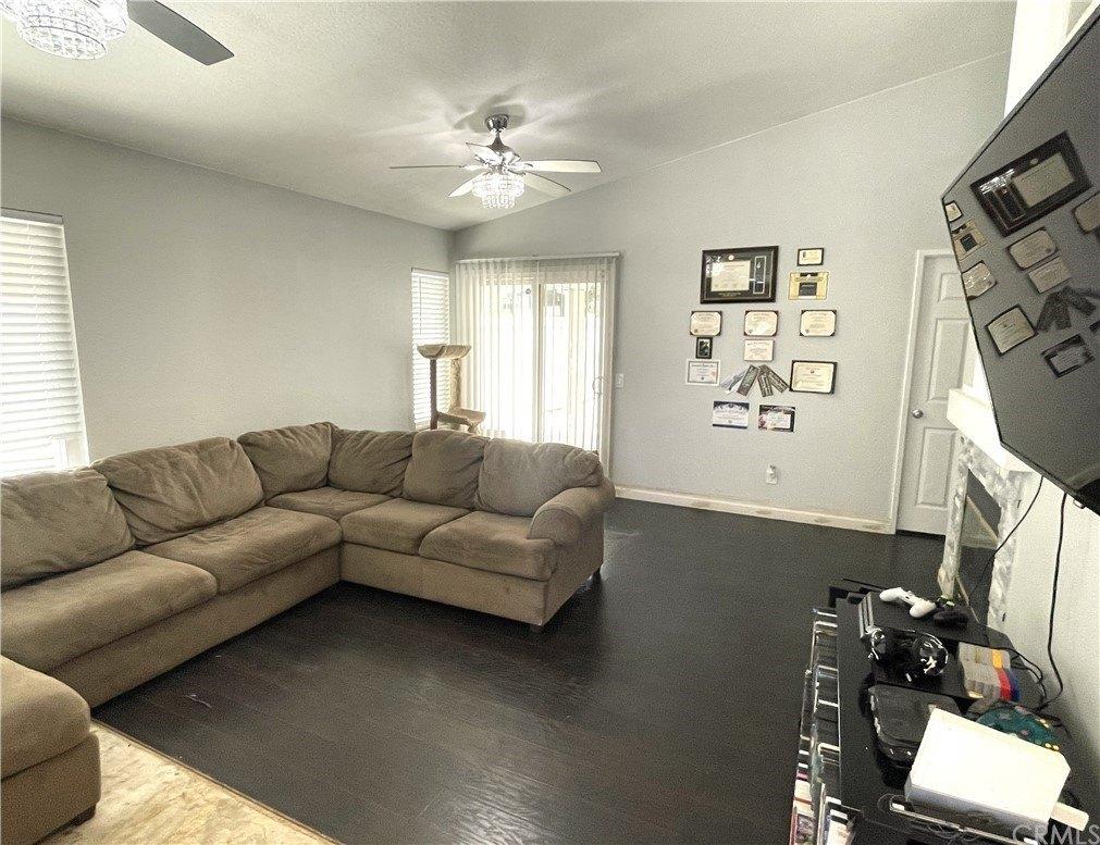 Yukon Ave, Perris, CA 92571