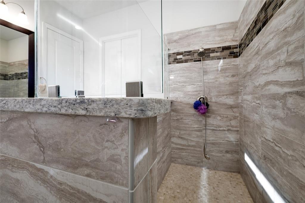 Franklin Dr, Carrollton, TX 75010