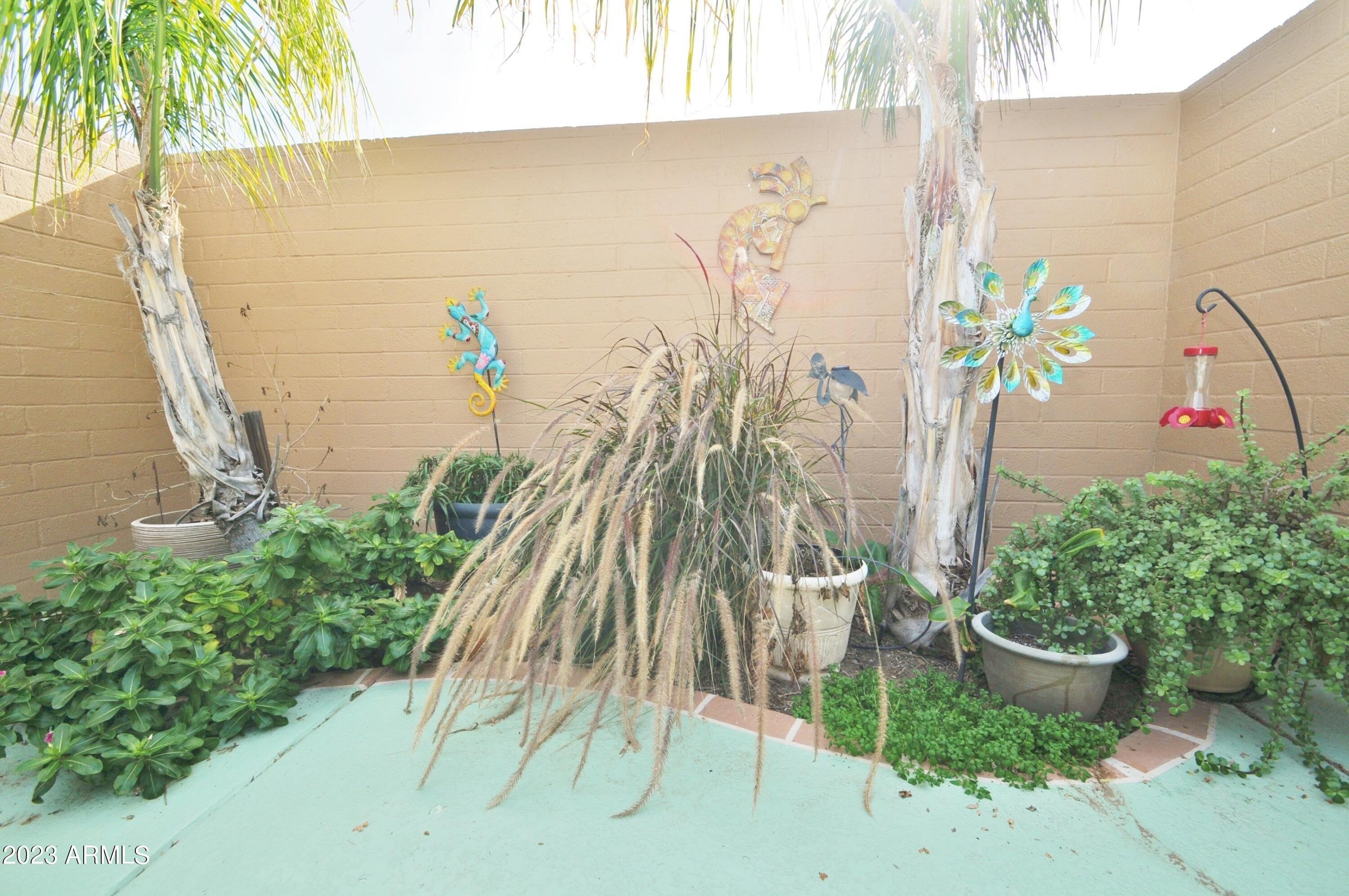 N 99th Dr, Sun City, AZ 85373