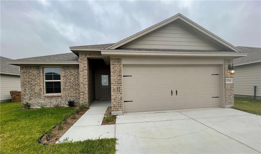 Lasso Dr, Corpus Christi, TX 78414