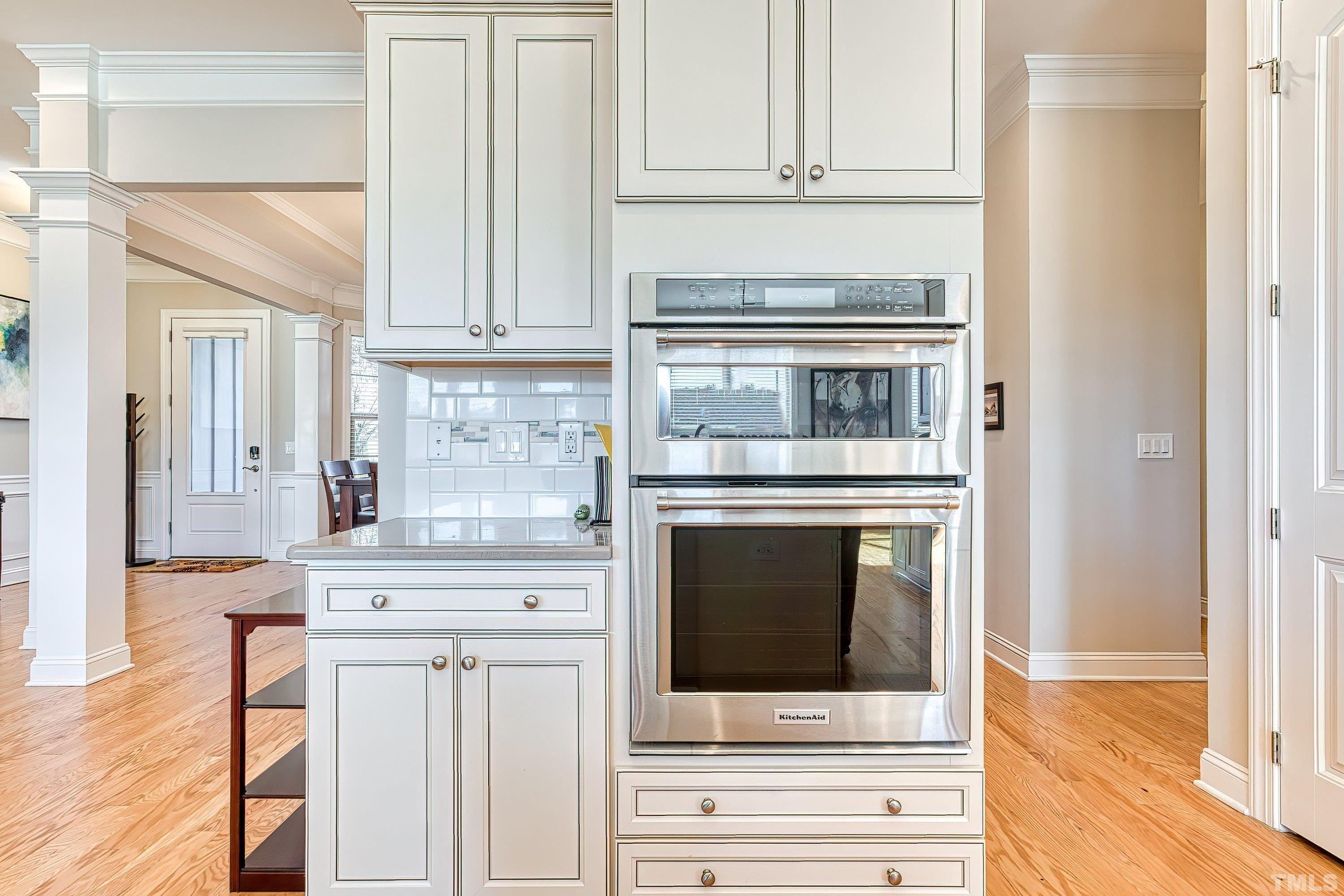 Mere Oak Dr, Raleigh, NC 27615