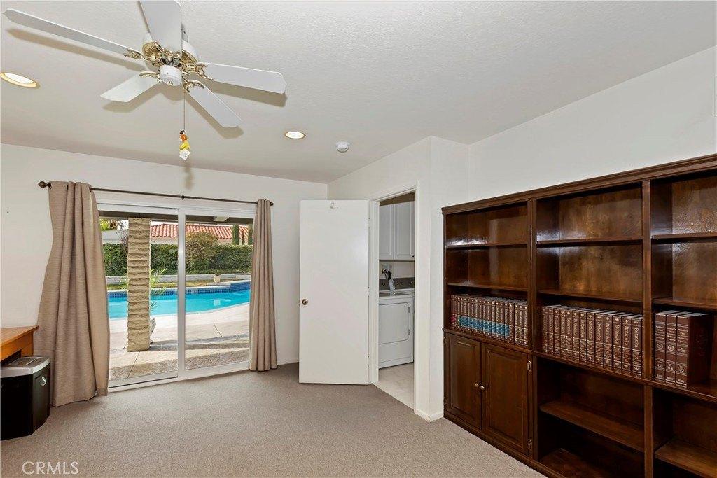 N Redding Way, Upland, CA 91784