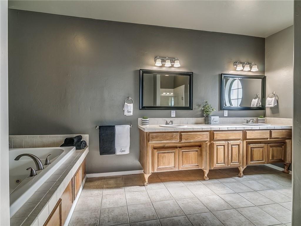 Bradford Ave, Newcastle, OK 73065