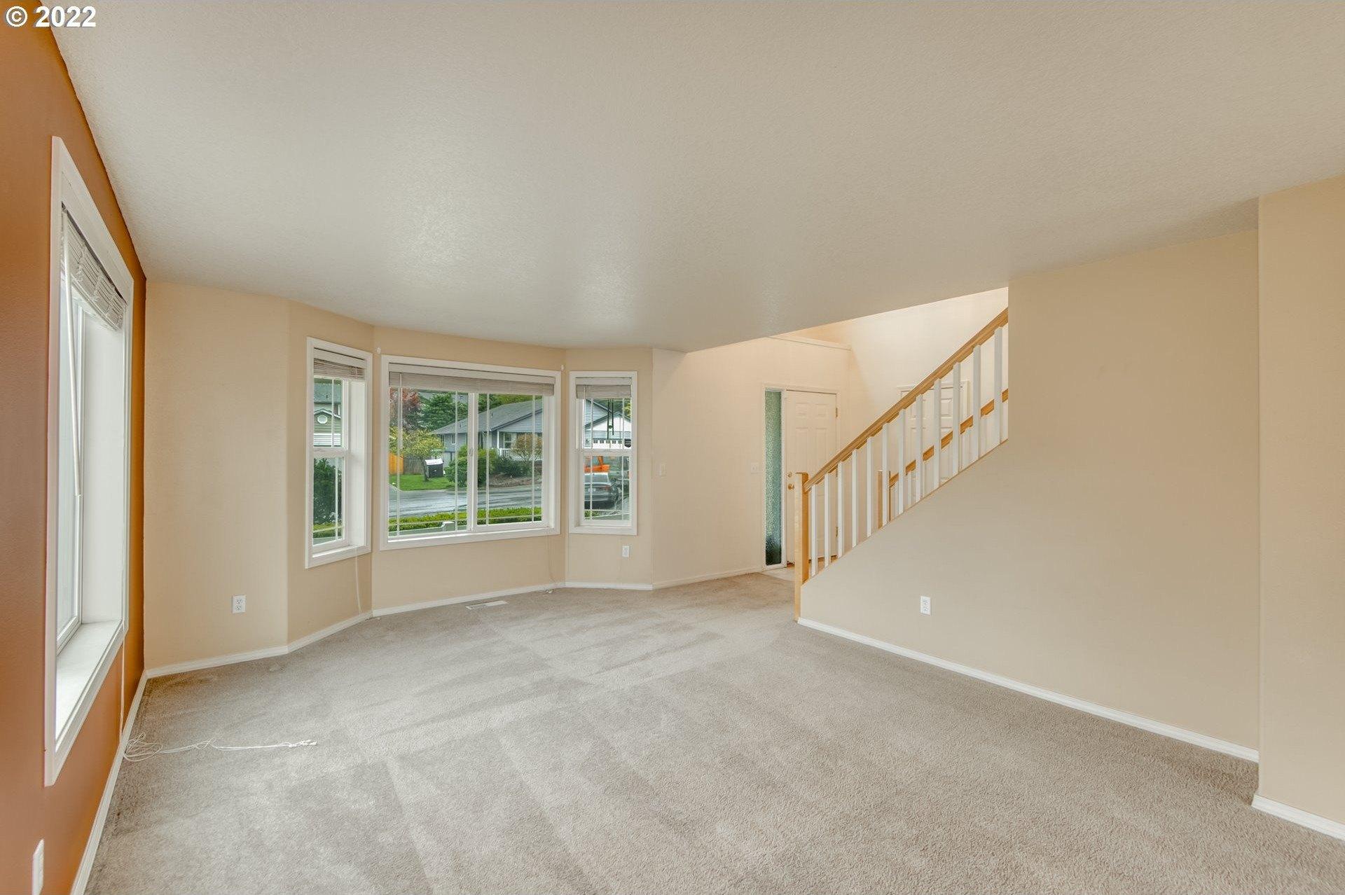 Ne 42nd Ct, Vancouver, WA 98686