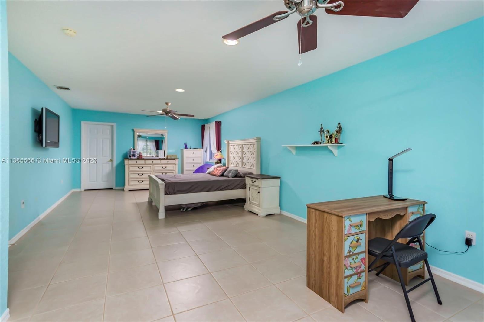 Sw 176th Ave, Miramar, FL 33029