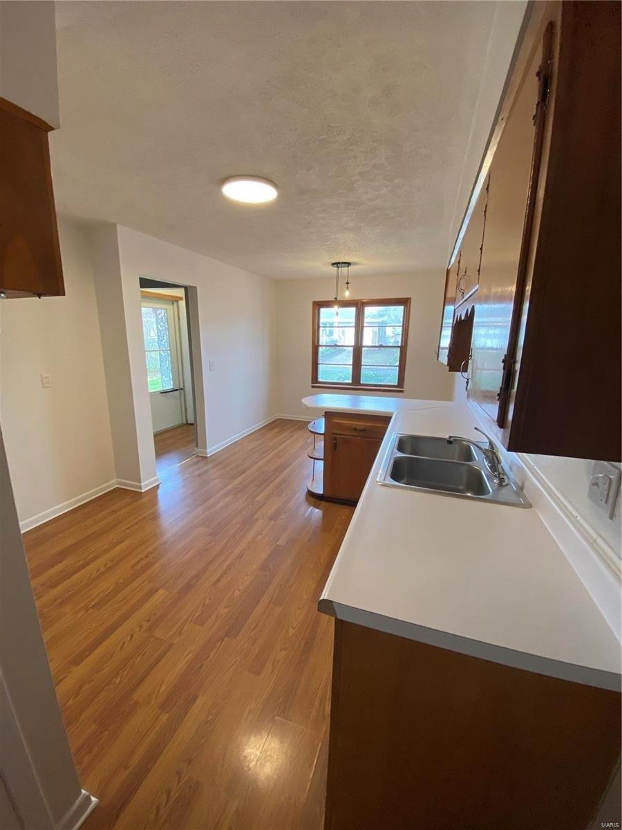 Hull Dr, Waynesville, MO 65583