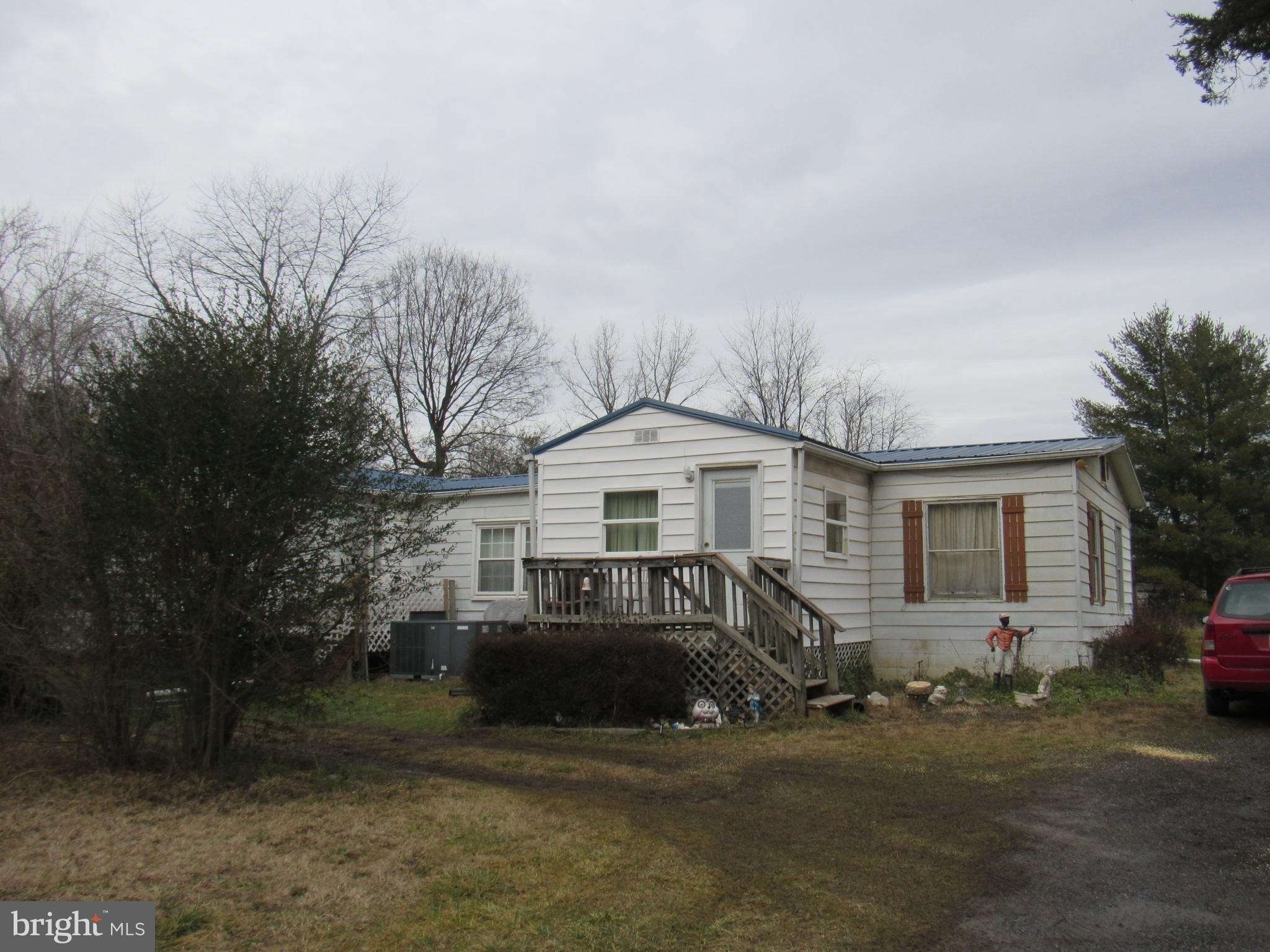 Youngs Dr, Front Royal, VA 22630