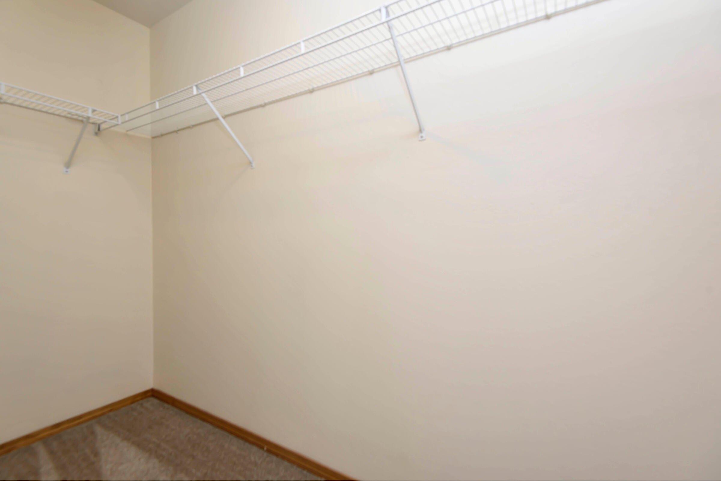 S Hazelnut Ave, Springfield, MO 65802
