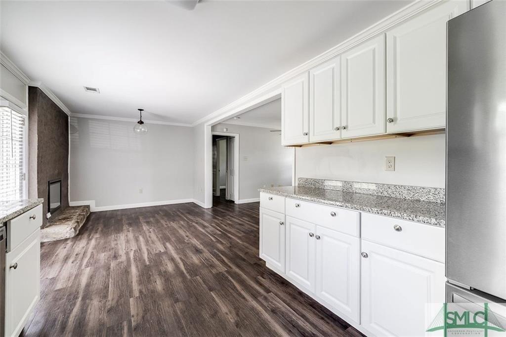 Bazemore Ave, Savannah, GA 31408