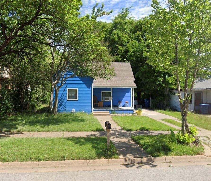 E Walker St, Denison, TX 75021