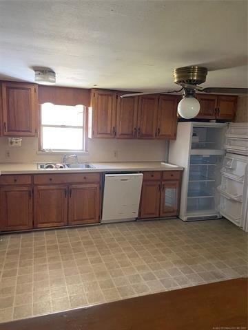 E Mckennon Rd, Calera, OK 74730