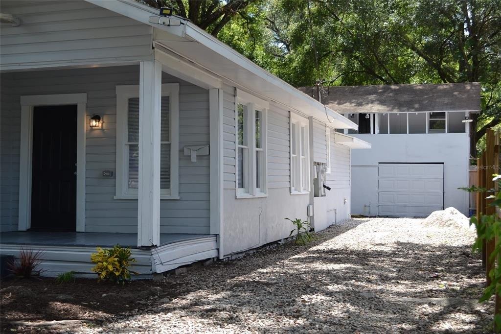N 11th St, Tampa, FL 33604
