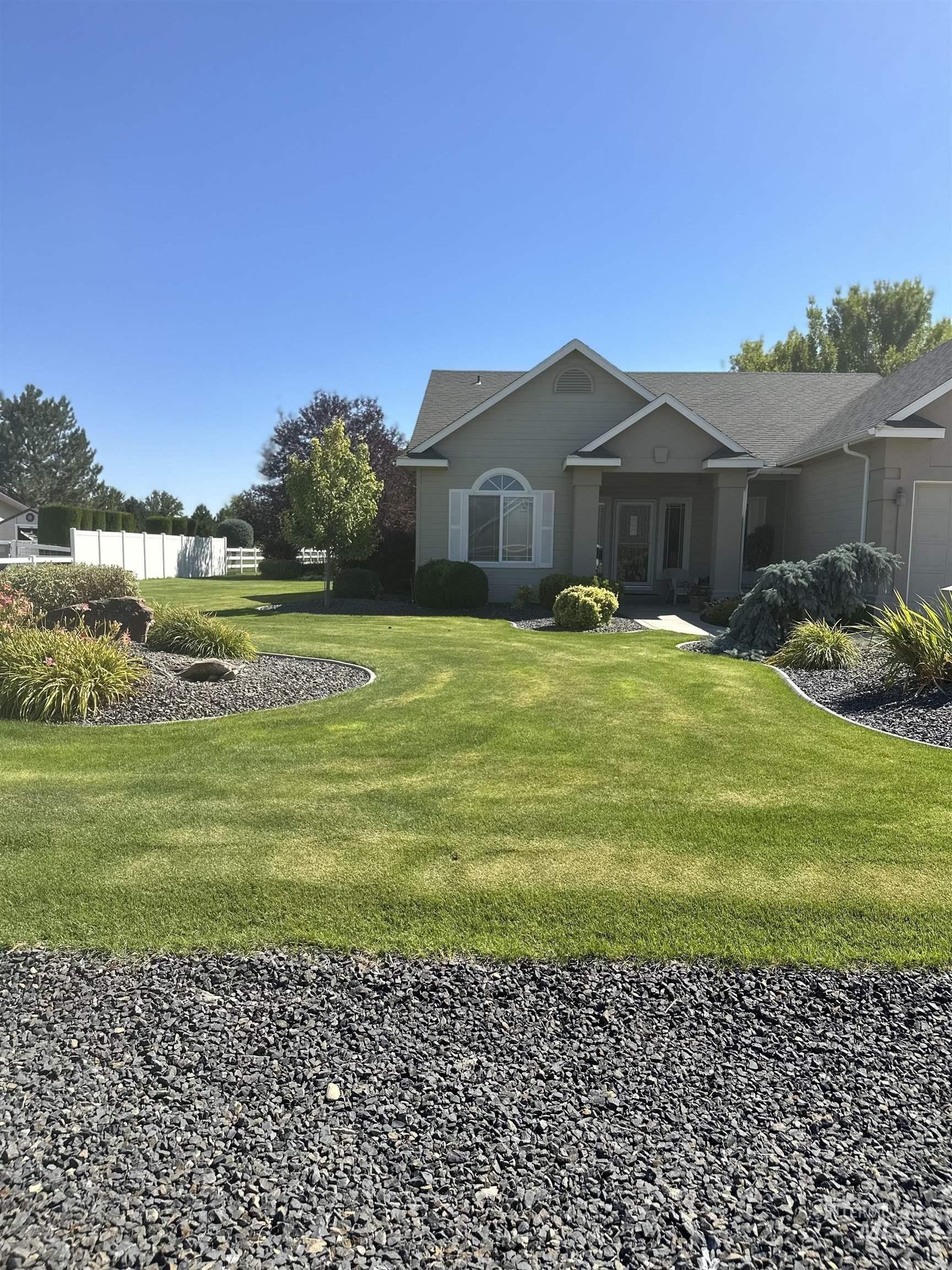 Plantation Ct, Nampa, ID 83651