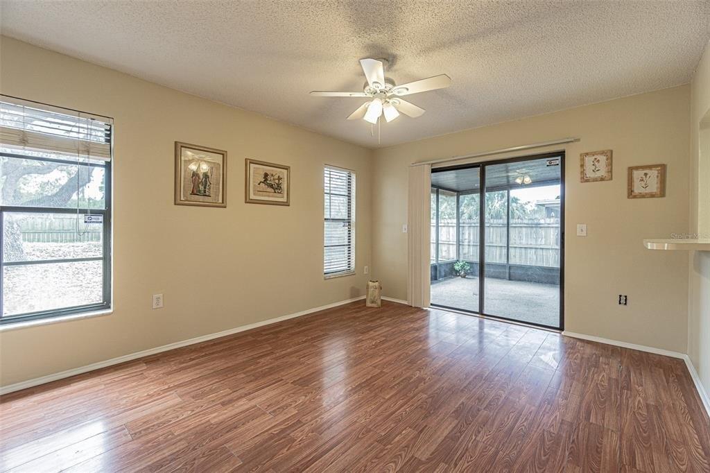 Blossom Lake Dr, Holiday, FL 34691