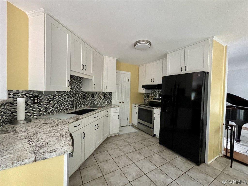 Llama Ln, North Chesterfield, VA 23236