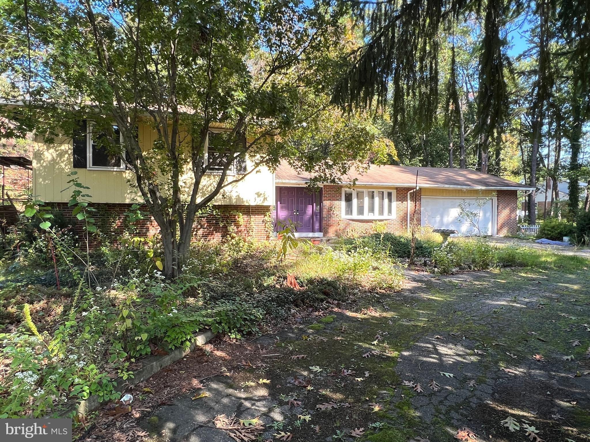 Linden Ave, Woodbury Heights, NJ 08097