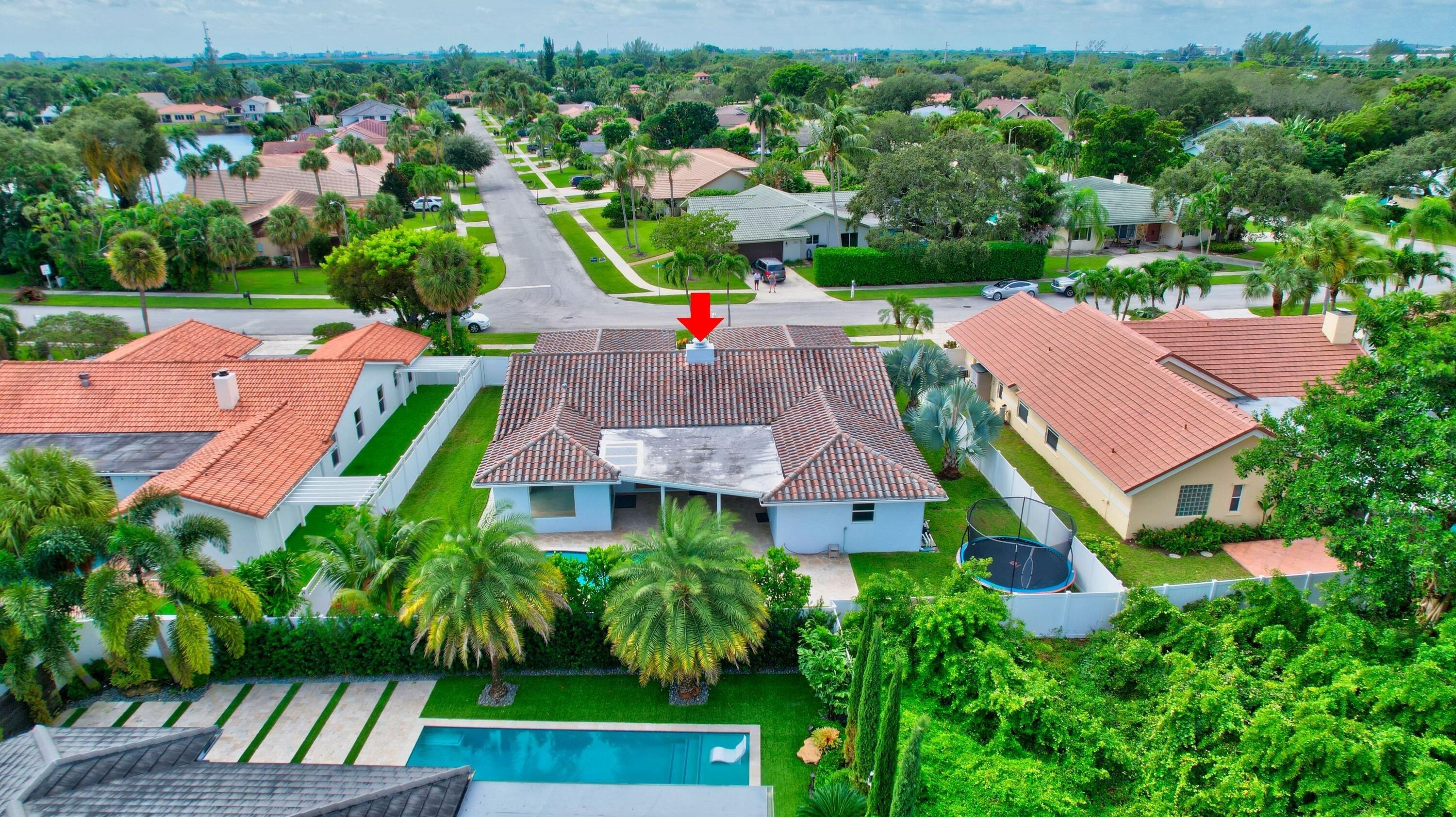 Camino Lakes Cir, Boca Raton, FL 33486