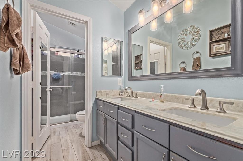 Holly Lake Way, Henderson, NV 89002