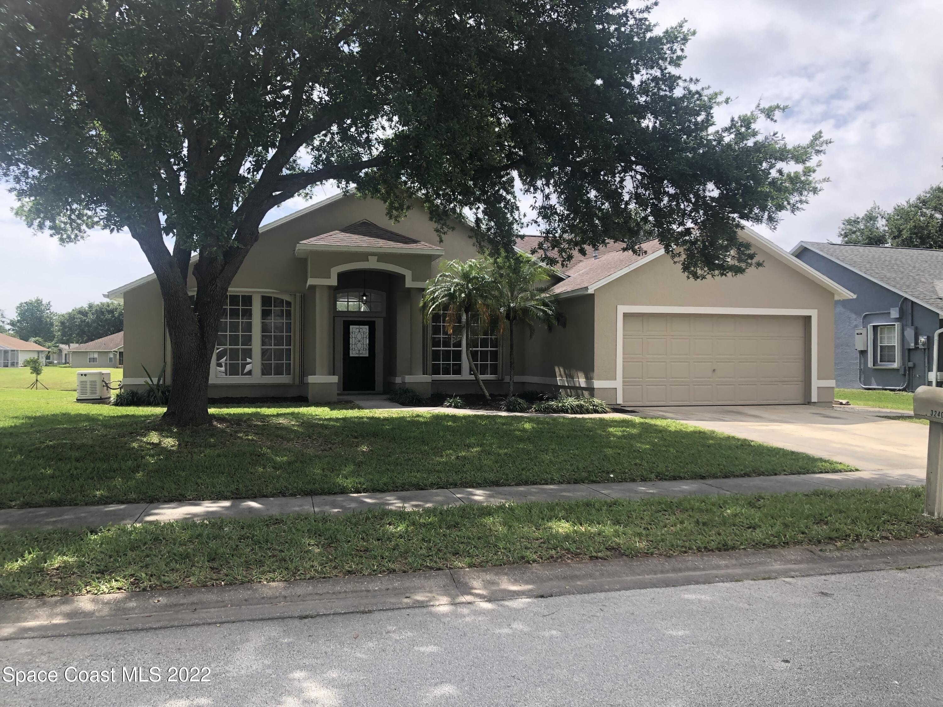 Brentwood Ln, Melbourne, FL 32934