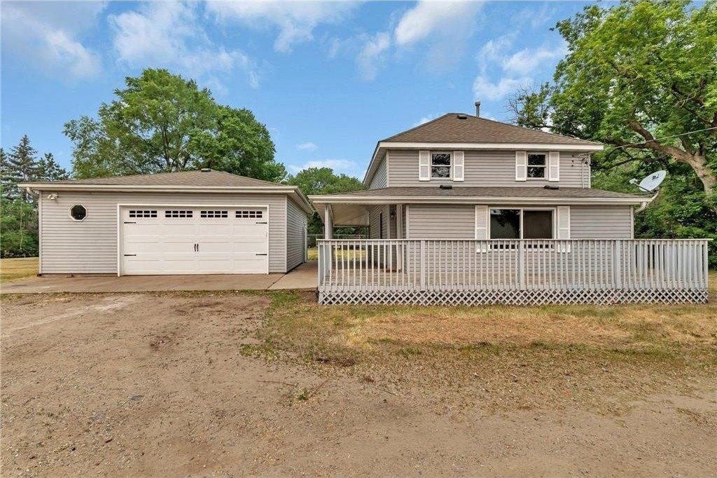 Moorhouse Ave, Clear Lake, MN 55319