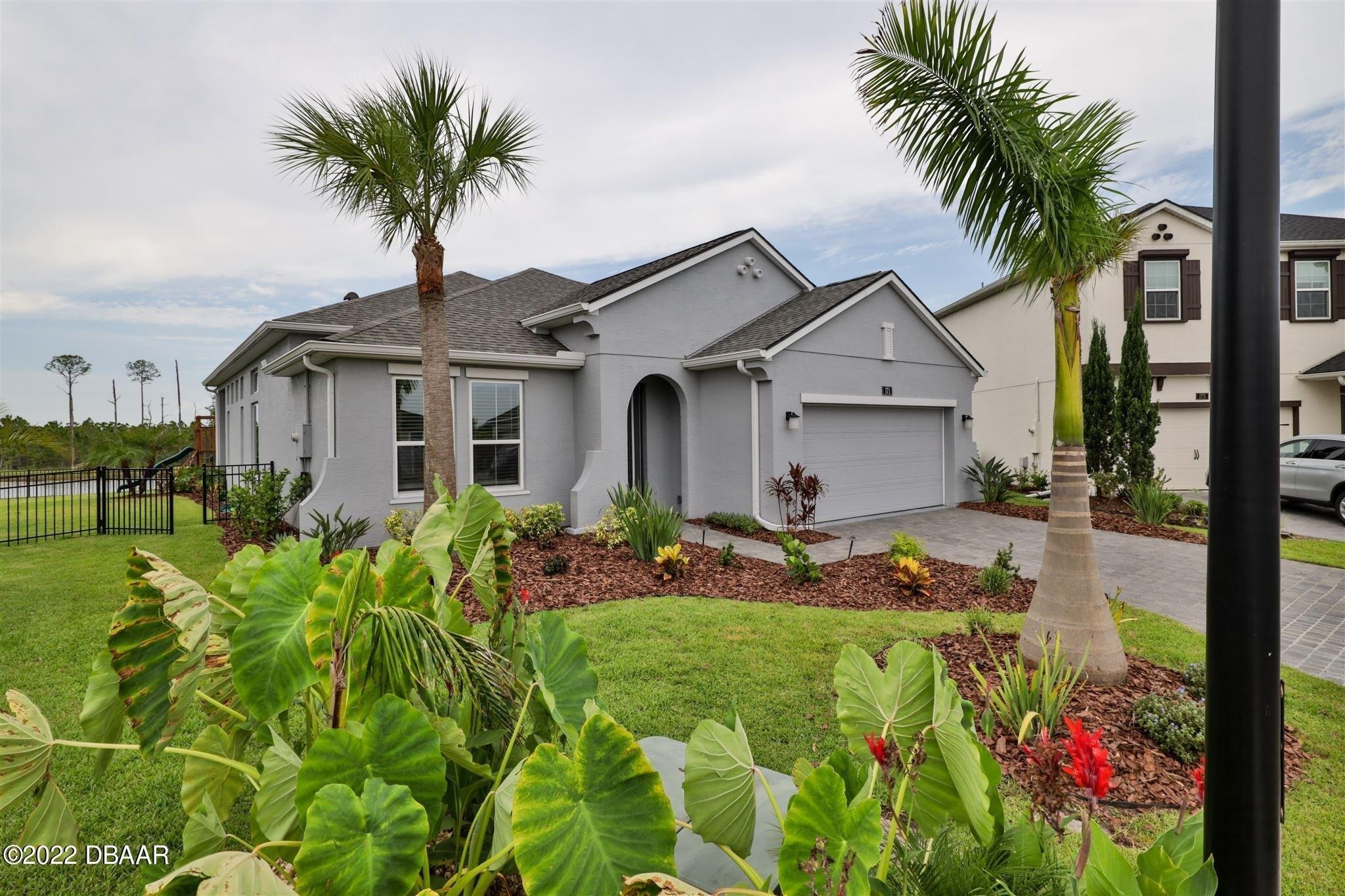 Azure Ct, Daytona Beach, FL 32124
