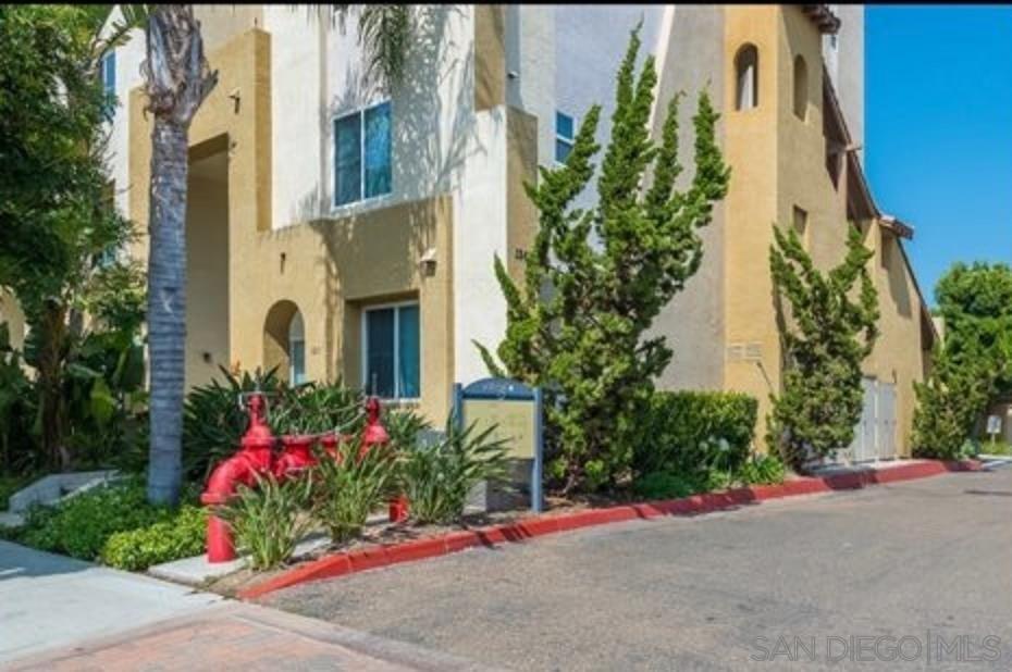 Santa Cora Ave, Chula Vista, CA 91913
