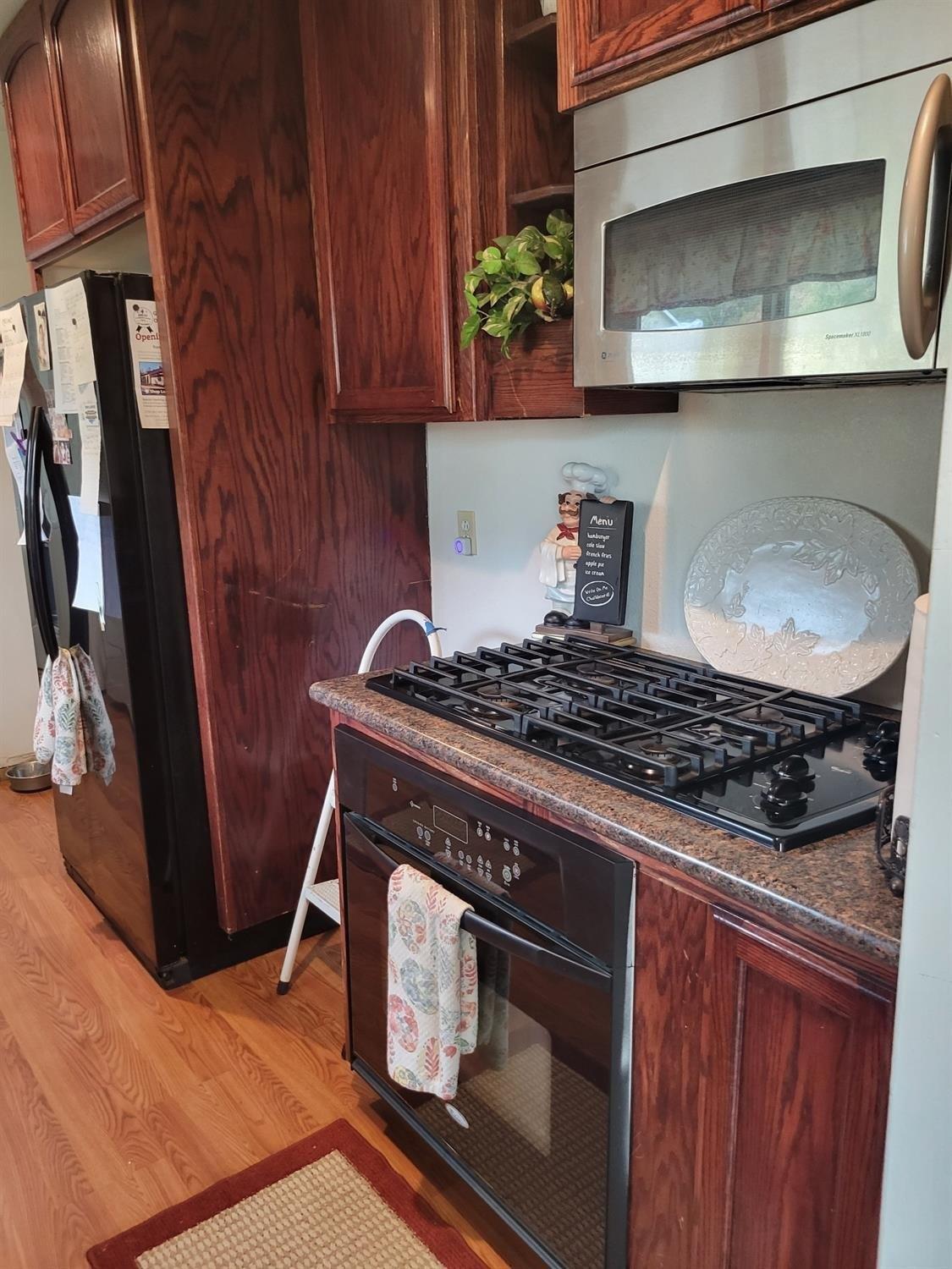 Road 225, North Fork, CA 93643