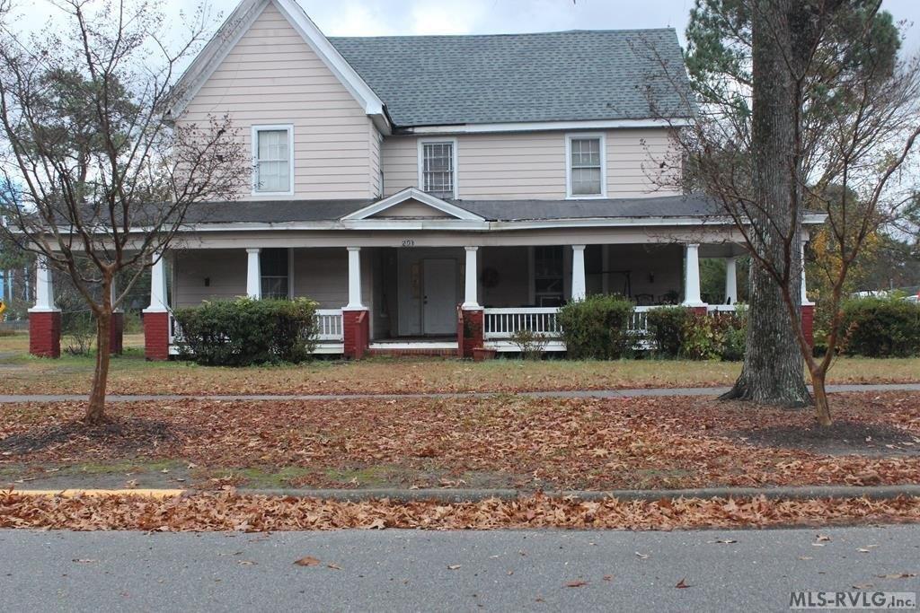 N Main St, Winton, NC 27986
