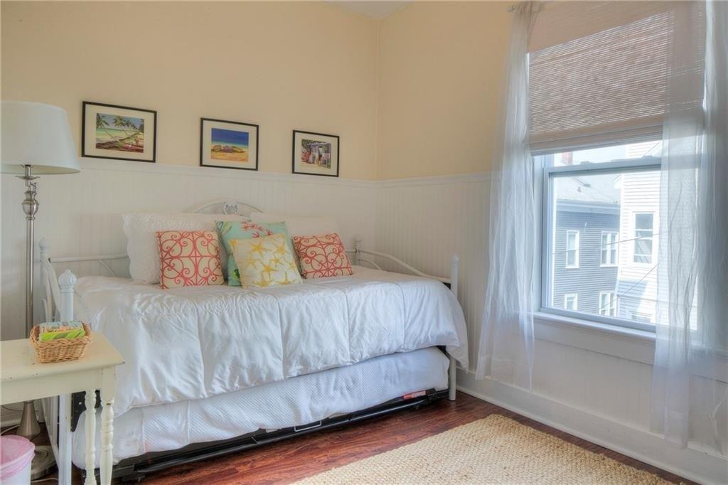 Brewer St, Newport, RI 02840