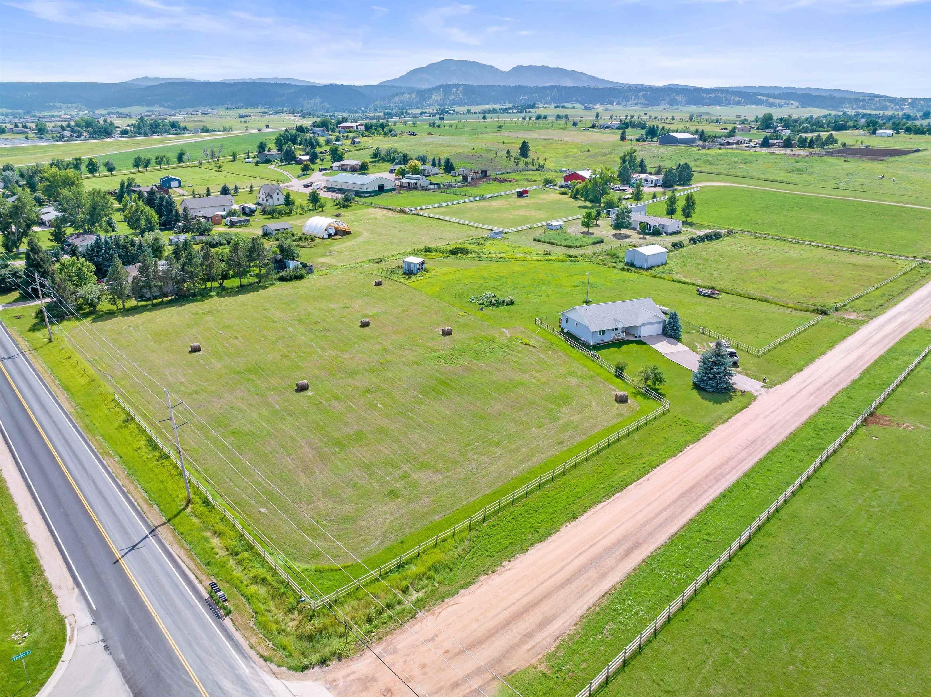Vista Hills Pl, Spearfish, SD 57783