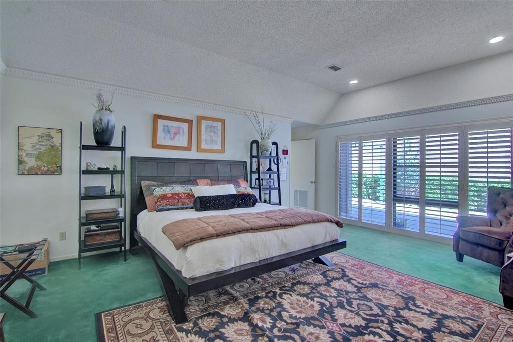 Stonehenge Ln, Carrollton, TX 75006