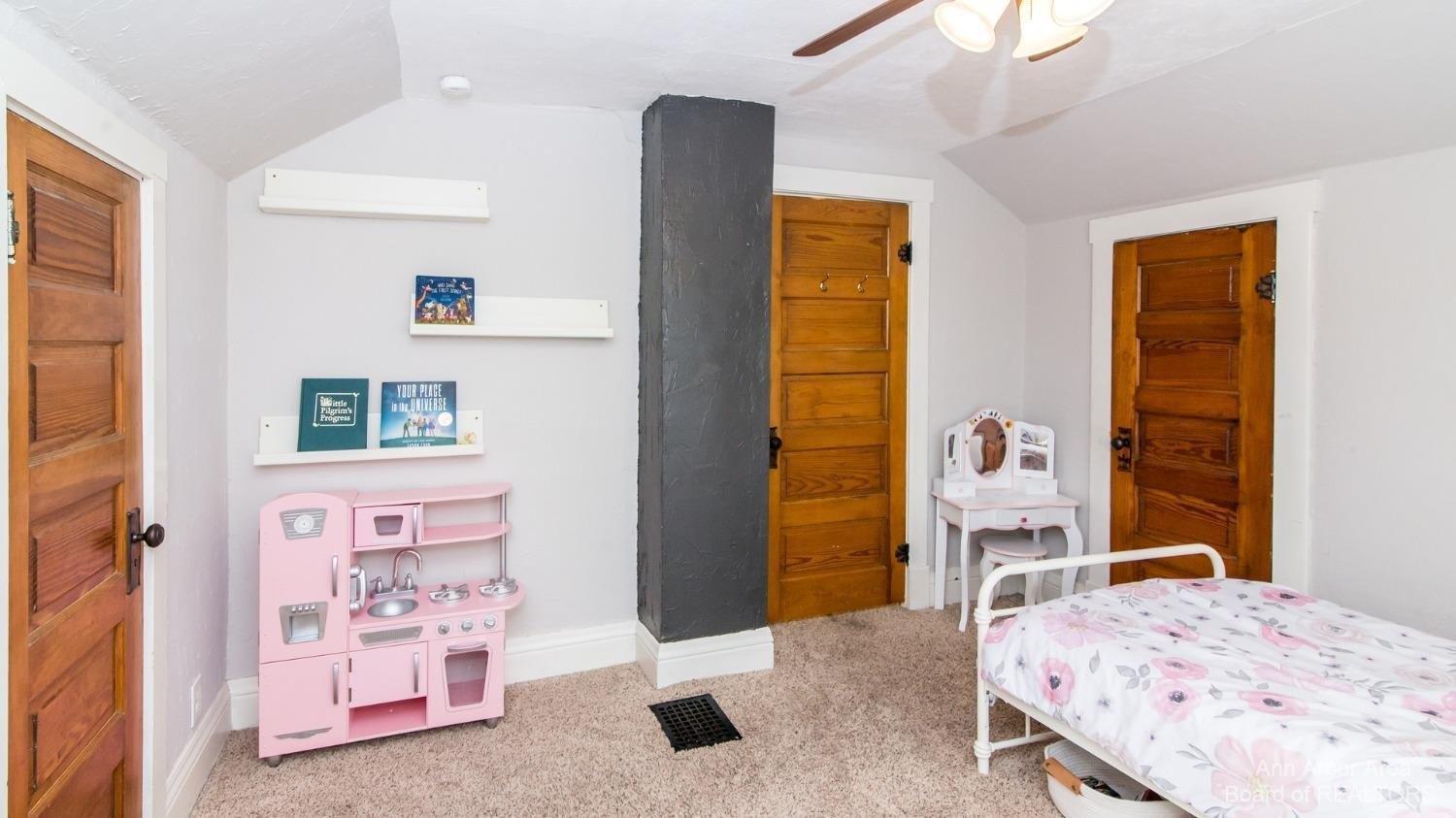 Ideal St, Milan, MI 48160