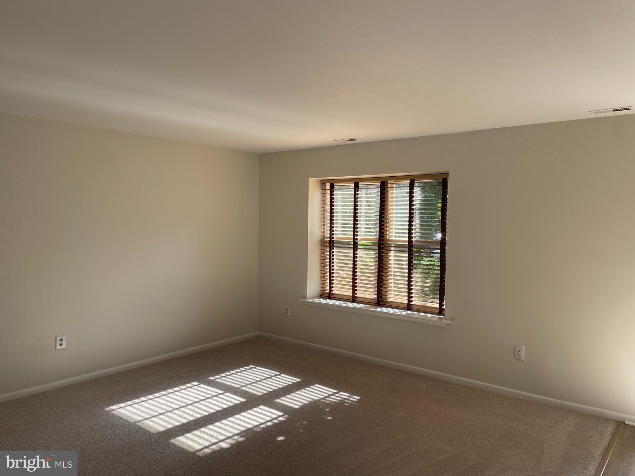 Adam Ln, Voorhees, NJ 08043
