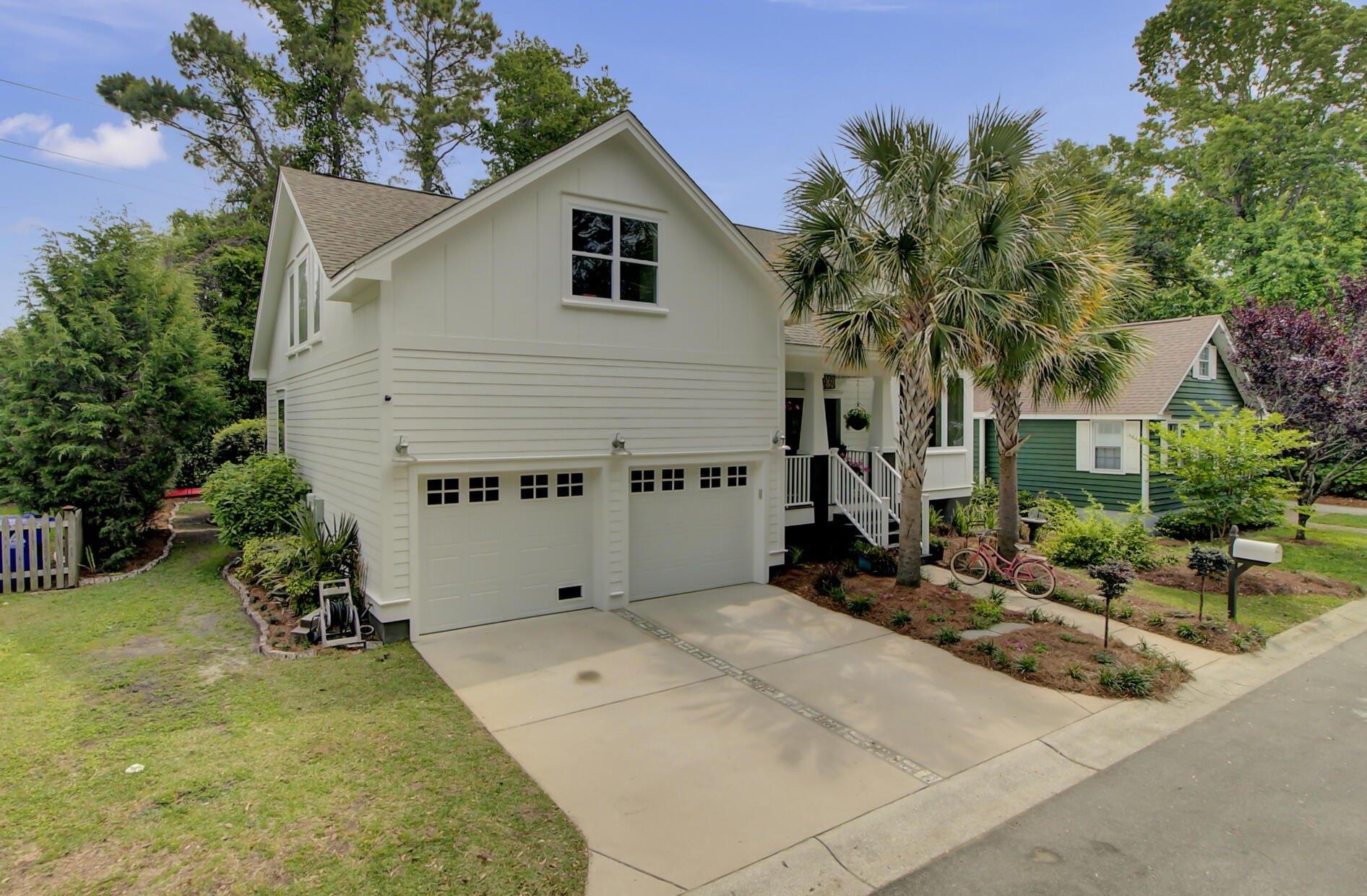 Village Sq, Mount Pleasant, SC 29464
