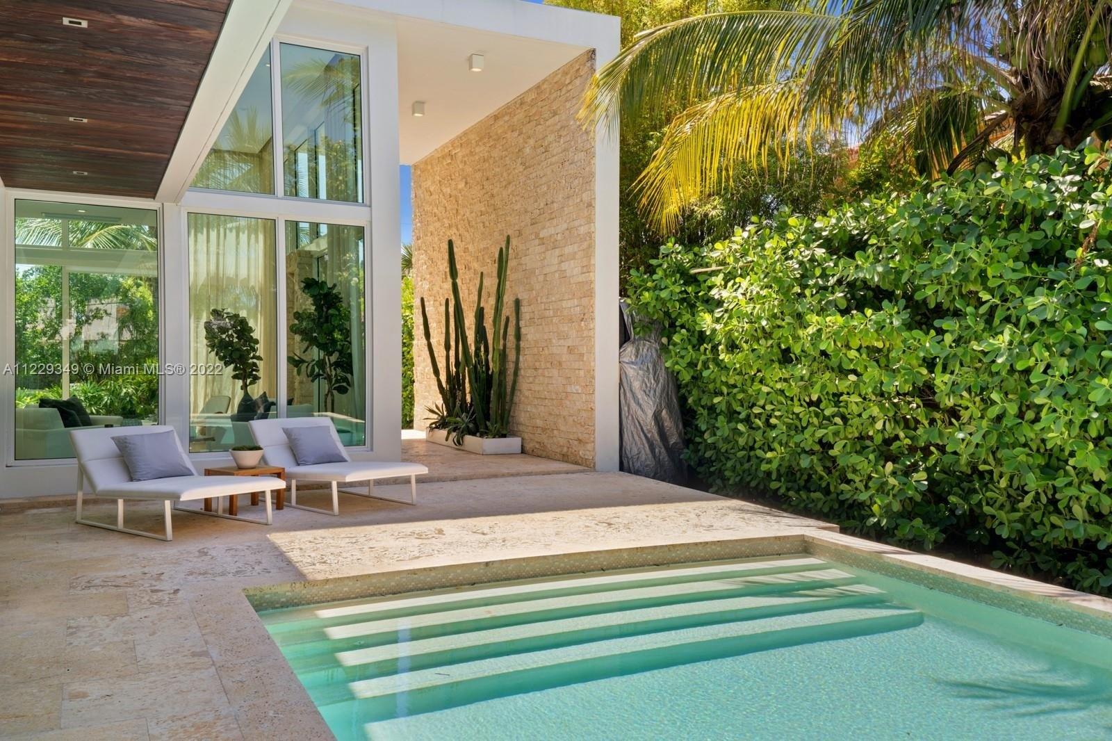 Prairie Ave, Miami Beach, FL 33140