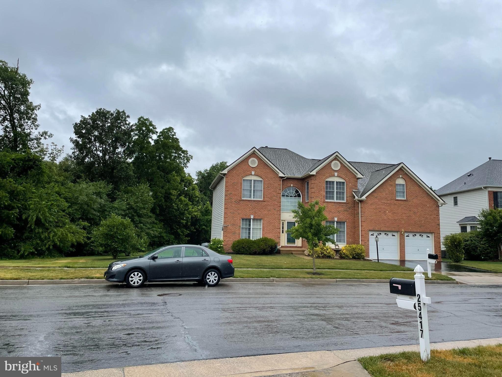 Carrington Dr, Chantilly, VA 20152