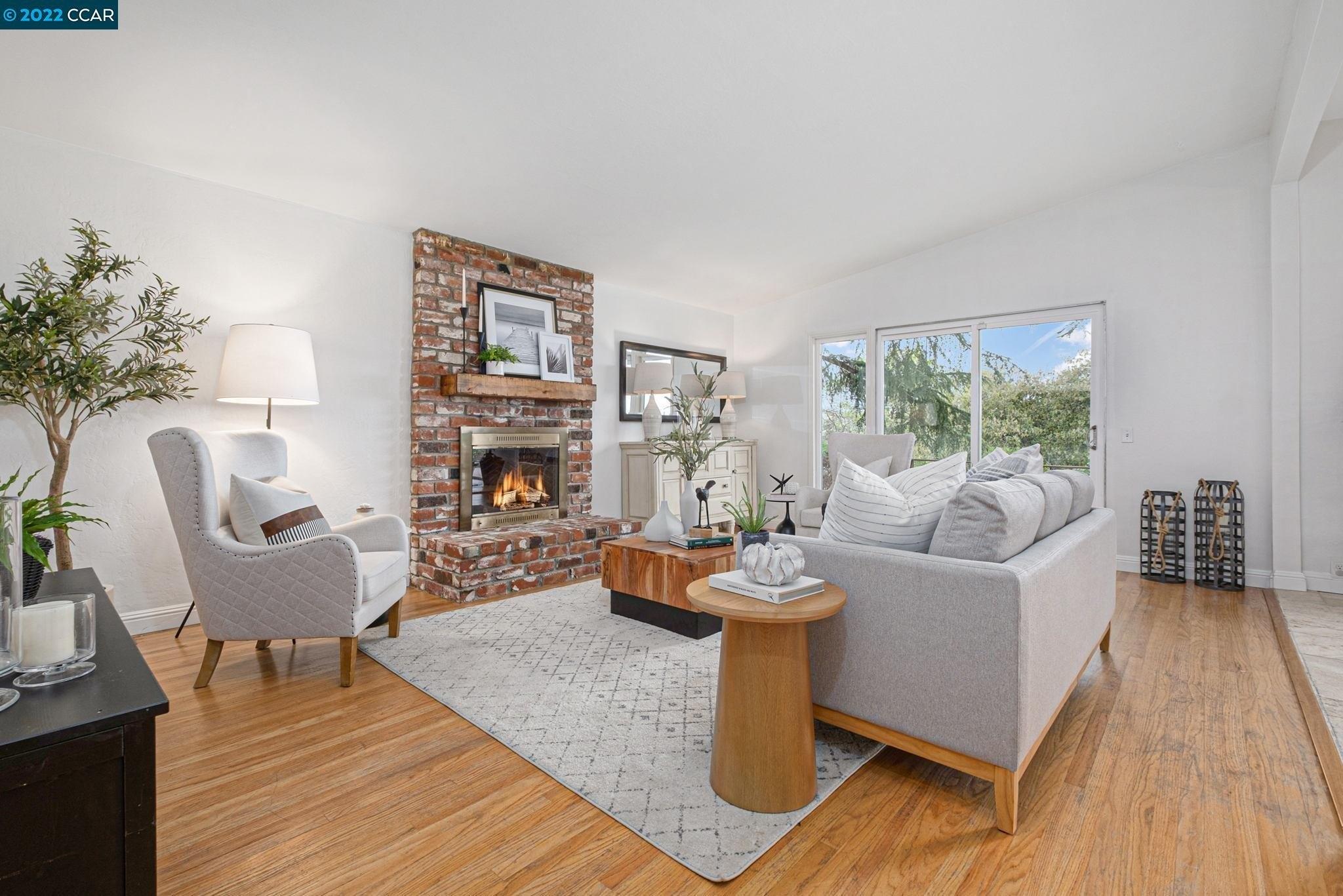 Dale Ct, Lafayette, CA 94595