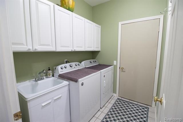 Camden Ct, Auburn Hills, MI 48326