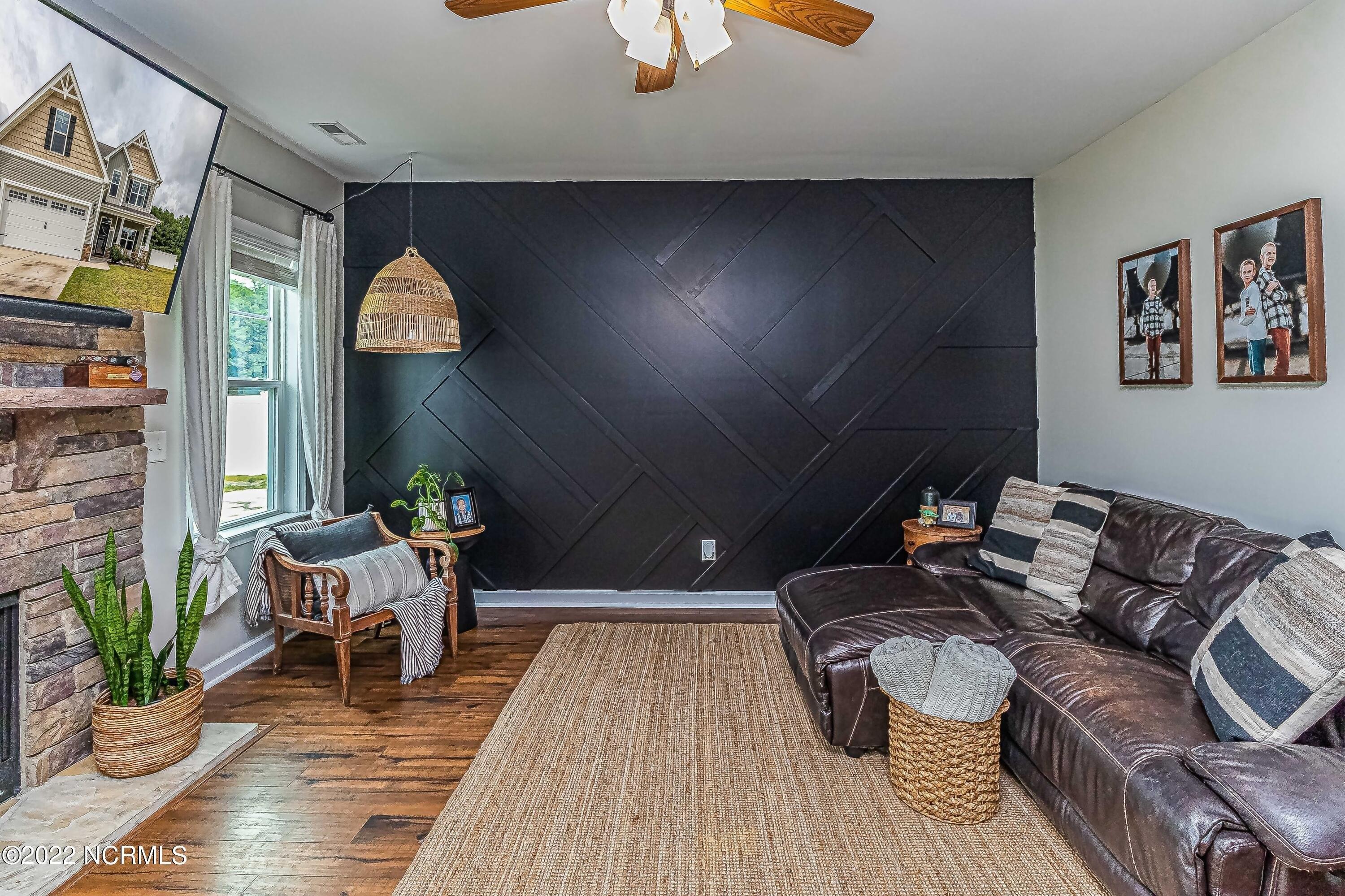 Fallingbrook Dr, Kenly, NC 27542