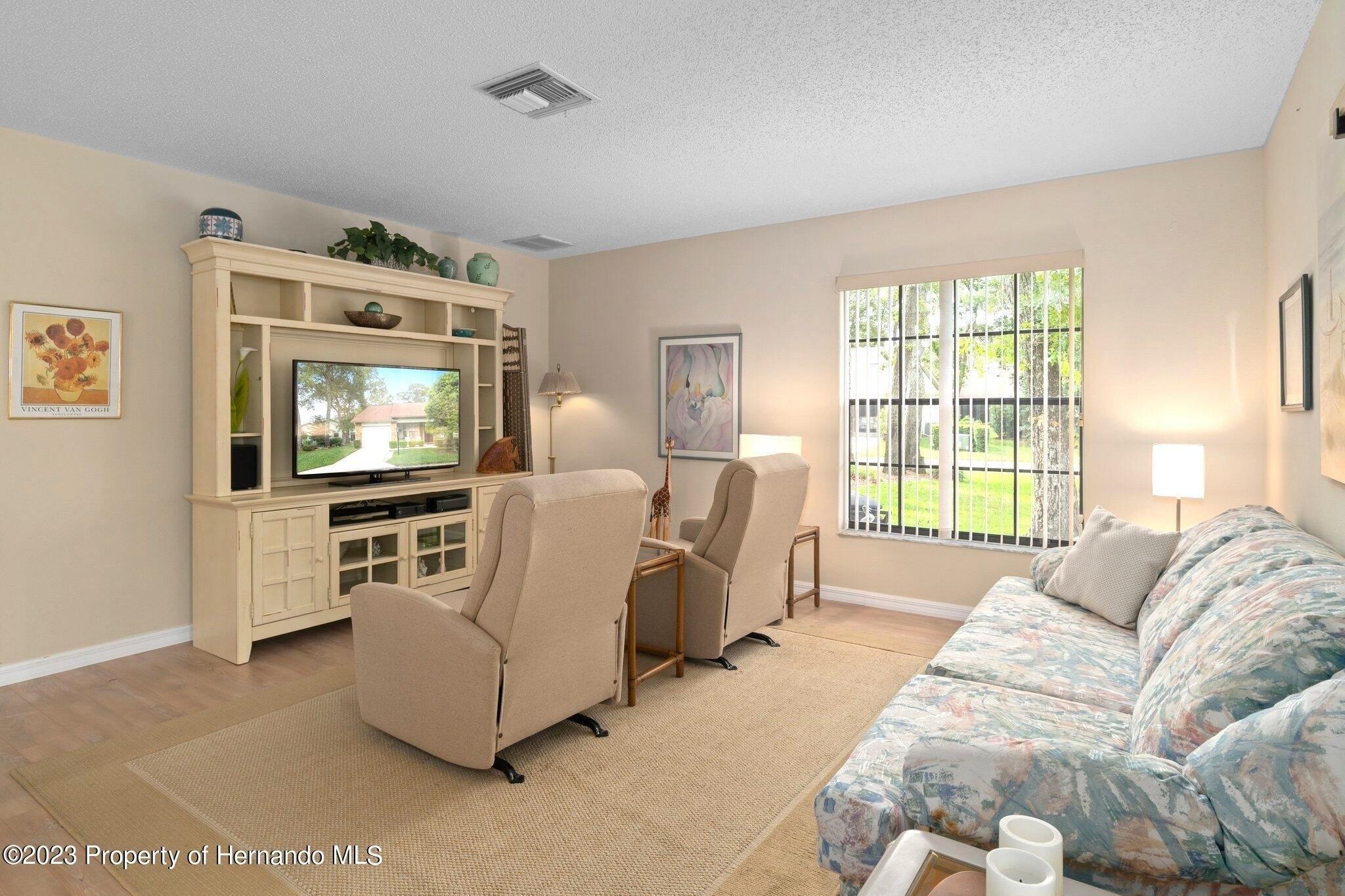 Lynx Ln, Spring Hill, FL 34606