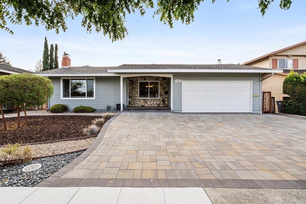 Yorkshire Dr, Cupertino, CA 95014