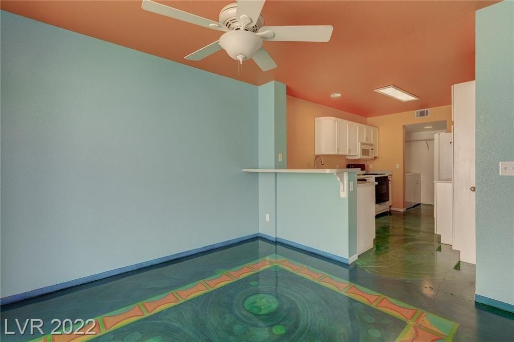 Sewards Bluff Ave, Las Vegas, NV 89129